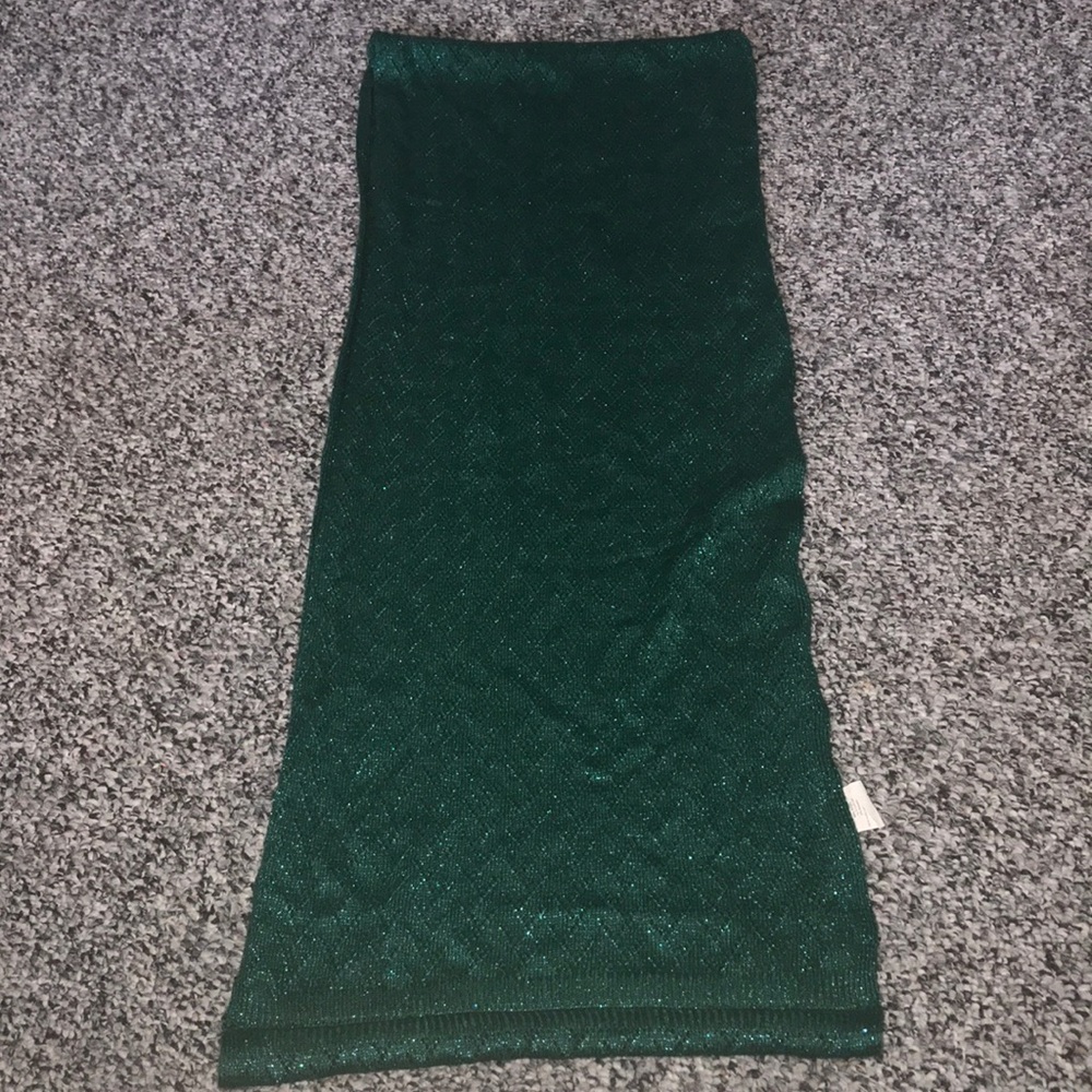 Shiny Green scarf